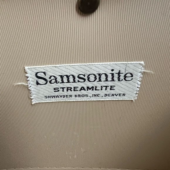 Étui à Maquillage Samsonite Bleu Coque Dure Avec Plateau – Vanité D'occasion